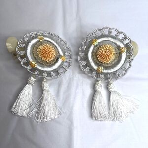 Decorative Curtain Plastic Clip Tie Backs Set of 2 Rosette Vintage Tasseled